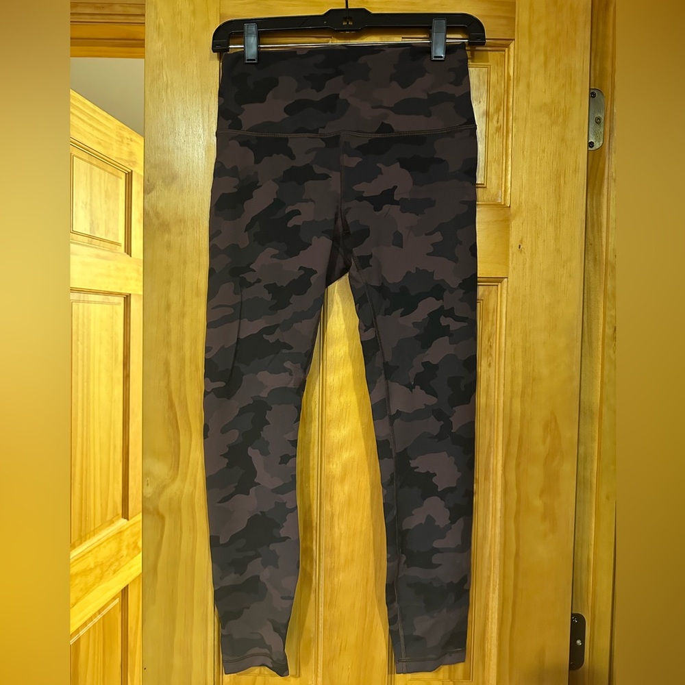 Lululemon Wunder Train High Rise Tight